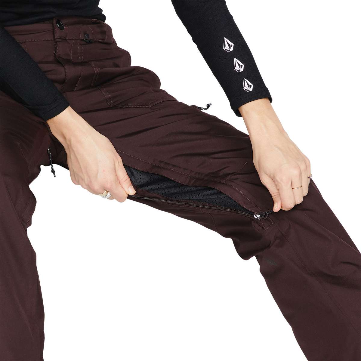 Volcom Women's Knox Insulated GORE-TEX Pant 2023 - Black insulated ski pants with a zippered pocket on the side and a black zipper pull.
