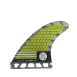 Hyperlite - 4.75 Carbon Surf Fin Set w/Key 2023 is a set of four fins with carbon fiber construction and keyhole mounting system.